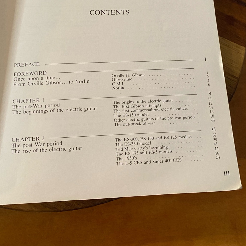 Vintage 1983 GIBSON ELECTRICS Guitar Book Vol 1 - Unique Factory Misprint - Picture 11 of 16